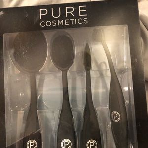 Pur Cosmetics brush set New